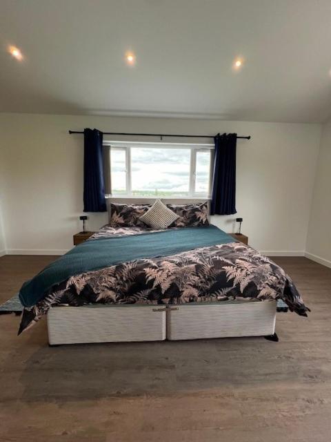 Modern Barn Conversion Brackley  Exterior photo